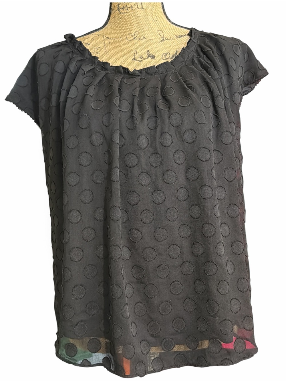 LC Lauren Conrad Black Textured Polka Dot Cap Sleeve Blouse EC. Size PXXL